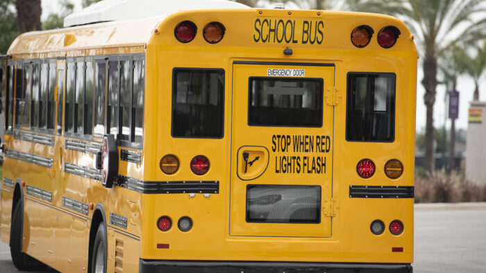 New Article: Preparing for the Electric School Bus Transition Amidst Policy & Funding Changes